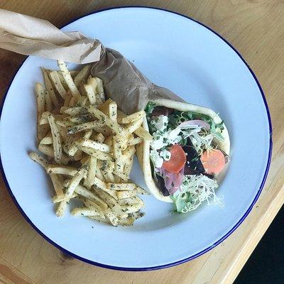 Lamb pita served with Kentro fries