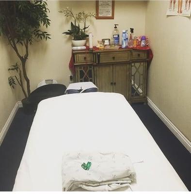 they are super clean Paul will change the sheets of course but before he does he disinfects the bed!That's always a big bonus.