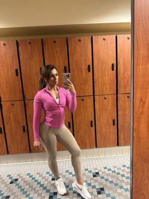 Nothing additional on my brows in this photo