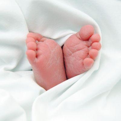 I see feet of all ages and sizes.