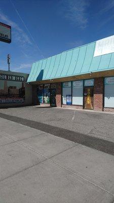 Tiki Lee's Tiki Shop