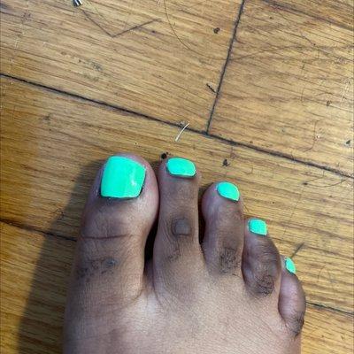 My fucking nail is crooked and they couldn't even take off 10 fucking dollars!