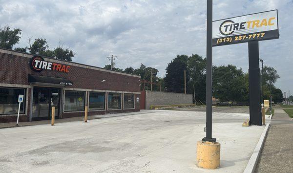 Tire Trac shop front