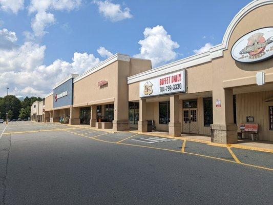 Mooresville Plaza