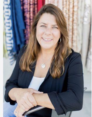 Meet Michelle. LMT 20 years of experience! (713) 851-5795! Massage, Post Op , And Practioner.