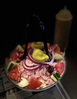 Greek salad! Medium size!