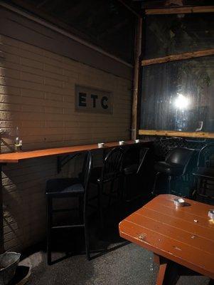 ETC Lounge - Sally’s Place
