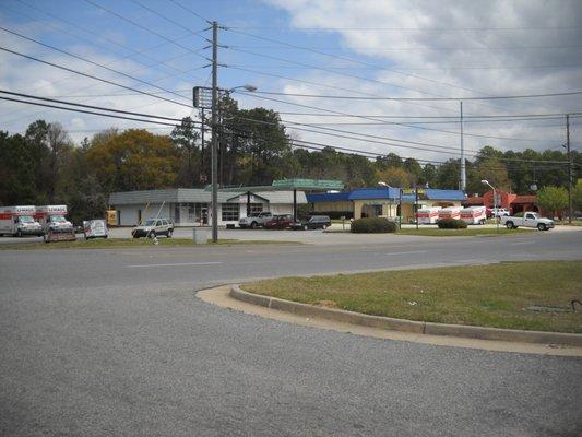 U-Haul Neighborhood Dealer