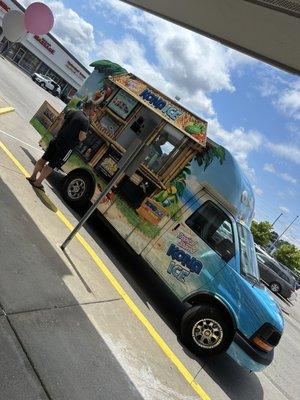 Kona Ice of the Bluegrass