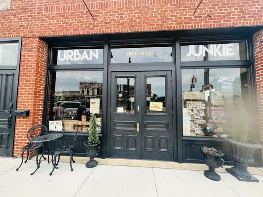 Urban Junkie