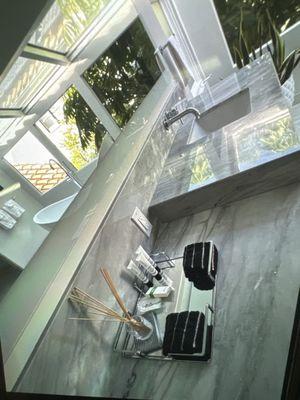 Amy's Housekeeping Services