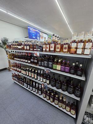 Amigo Liquor And Mini Mart