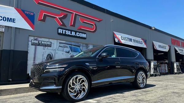 Luxani 22's on my GV80 Genesis ... thank you Andrei for my suv looking so sweet !!!! All Star Motor sports AWESOME job