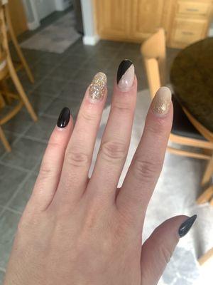 Dip powder with gel design after 3 weeks