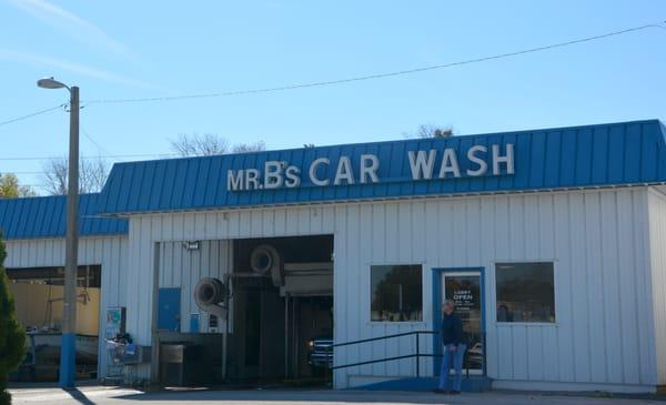 Mr.B's car wash