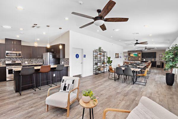 Holiday Mobile Estates