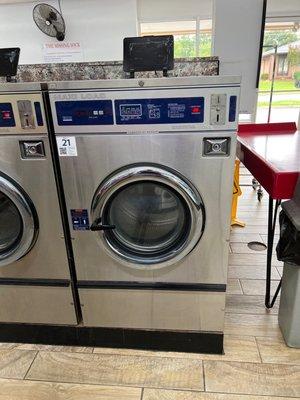 Missing Sock Laundromat