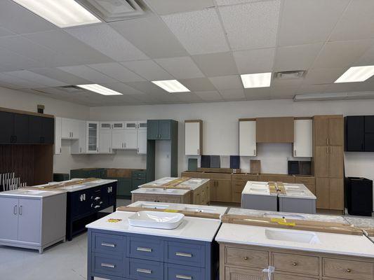 Customized kitchen cabinets