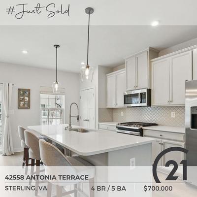 Nancy Pav - Century 21 Redwood Realty