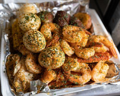 Shrimp and crab plate