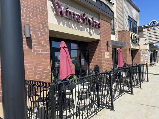 WineStyles wine tasting patio