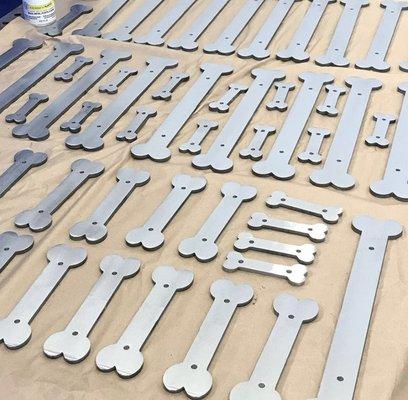 Our CNC machine makes nice clean cut for our clients.