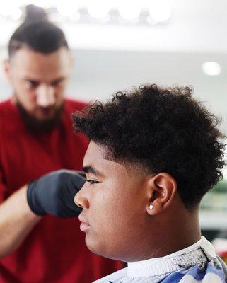 #bestbarbershop #blackbarber #bestbarbershopformen #asianfade