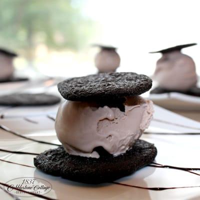 Canandaigua Cobblestone Cottage Bed and Breakfast