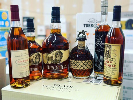 Red Oaks Mill Wine and Liquor