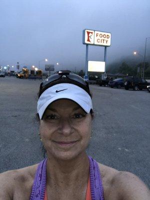 Waiting to start. The skies cleared by 9am and the temperature sky rocketed!