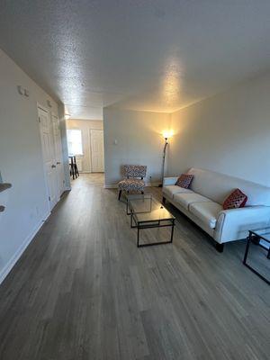 1701 CITYVIEW Apartments