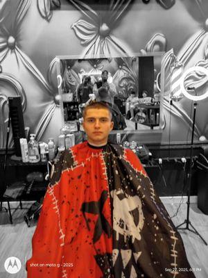 Even haircut with a lineup