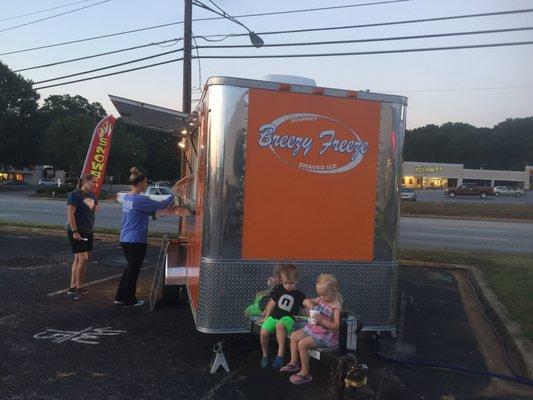 Breezy Freeze Gourmet Shaved Ice