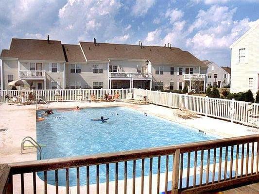 Larkin Creek At Elmridge Apartment Homes