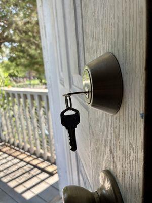 Lock & Road Pro Services