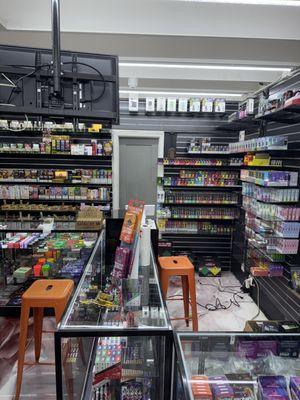 H&M Market & Smokeshop