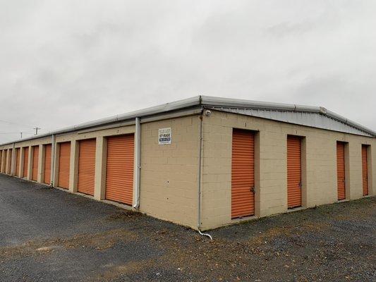 Yellow Jacket Storage
