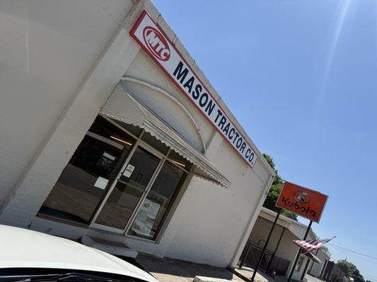 Mason Tractor Company