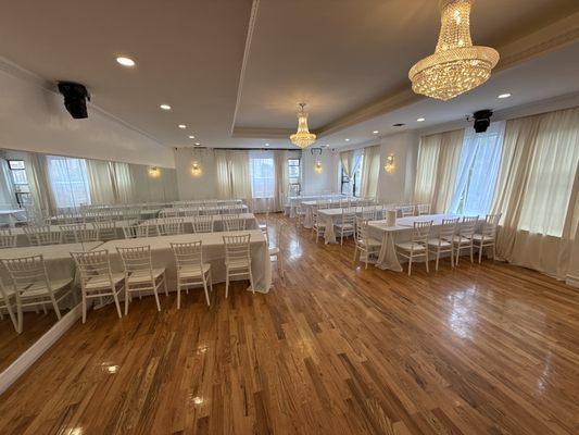 Sunset Social House Table Layout