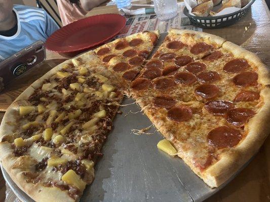 1/2 pepperoni 1/2 Hawaiian (bacon and pineapple)