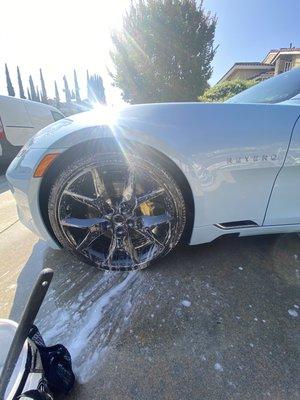 Spotless wheel cleaning.