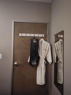 Inside massage room 1