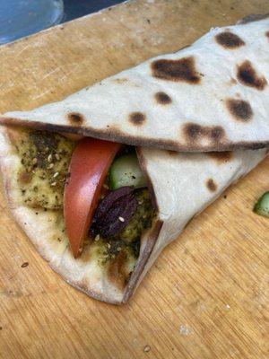 Zaatar roll with veggies