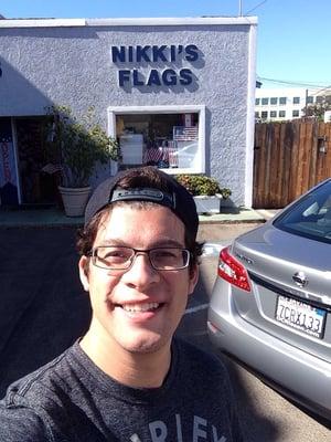 So cool there all different sizes of their flags and flagpoles