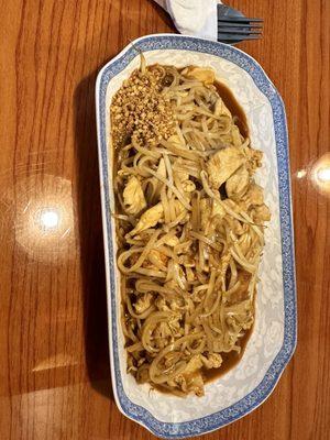 Pad Thai with chicken (level 4spice)