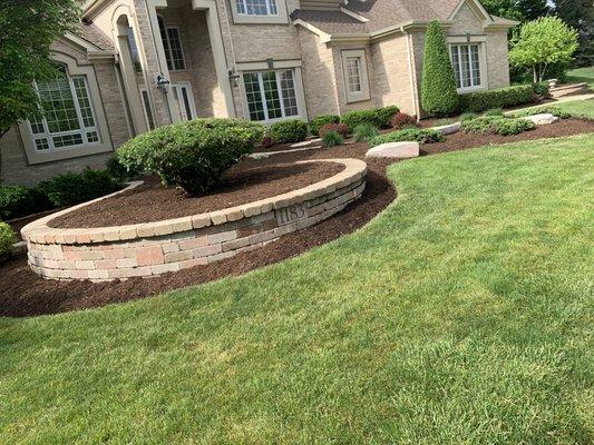 Solis Lawn & Paving