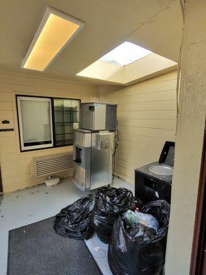 The ice machine. Doesn't work, to no surprise