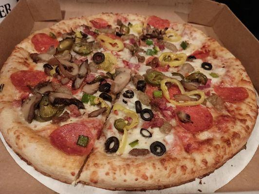 Supreme pizza at 10pm!