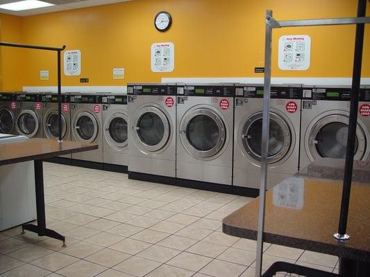 Brainerd Maytag Coin Laundry