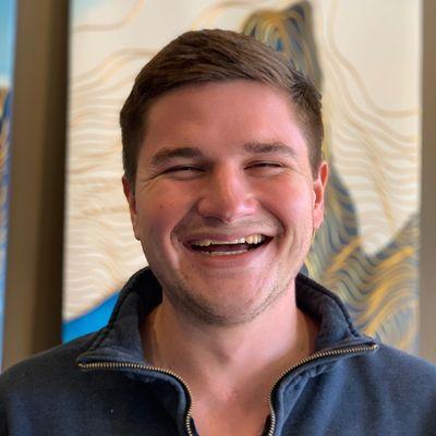 That smile is contagious lol.
It's always a fun day when Bret comes in!